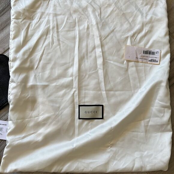 Gucci Logo Leather Drawstring Backpack with attached Wallet, Dust Bag NWT - Picture 12 of 12